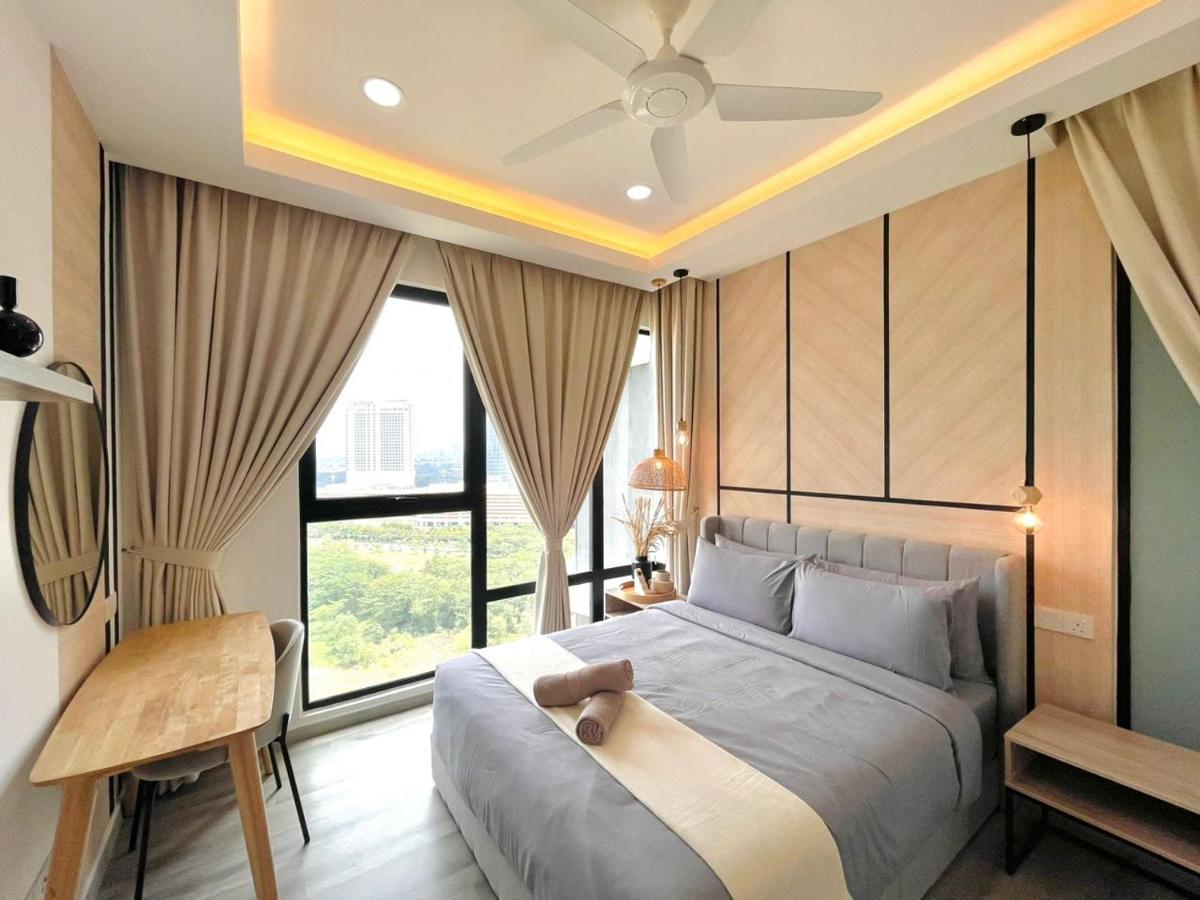 Southkey Mosaic By Antlerzone Apartment Johor Bahru Bagian luar foto